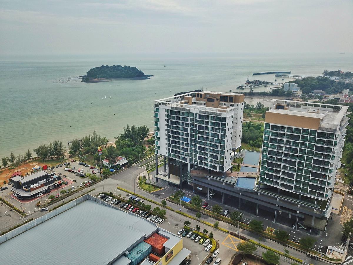 D'Wharf Hotel & Serviced Residence Port Dickson Exterior photo