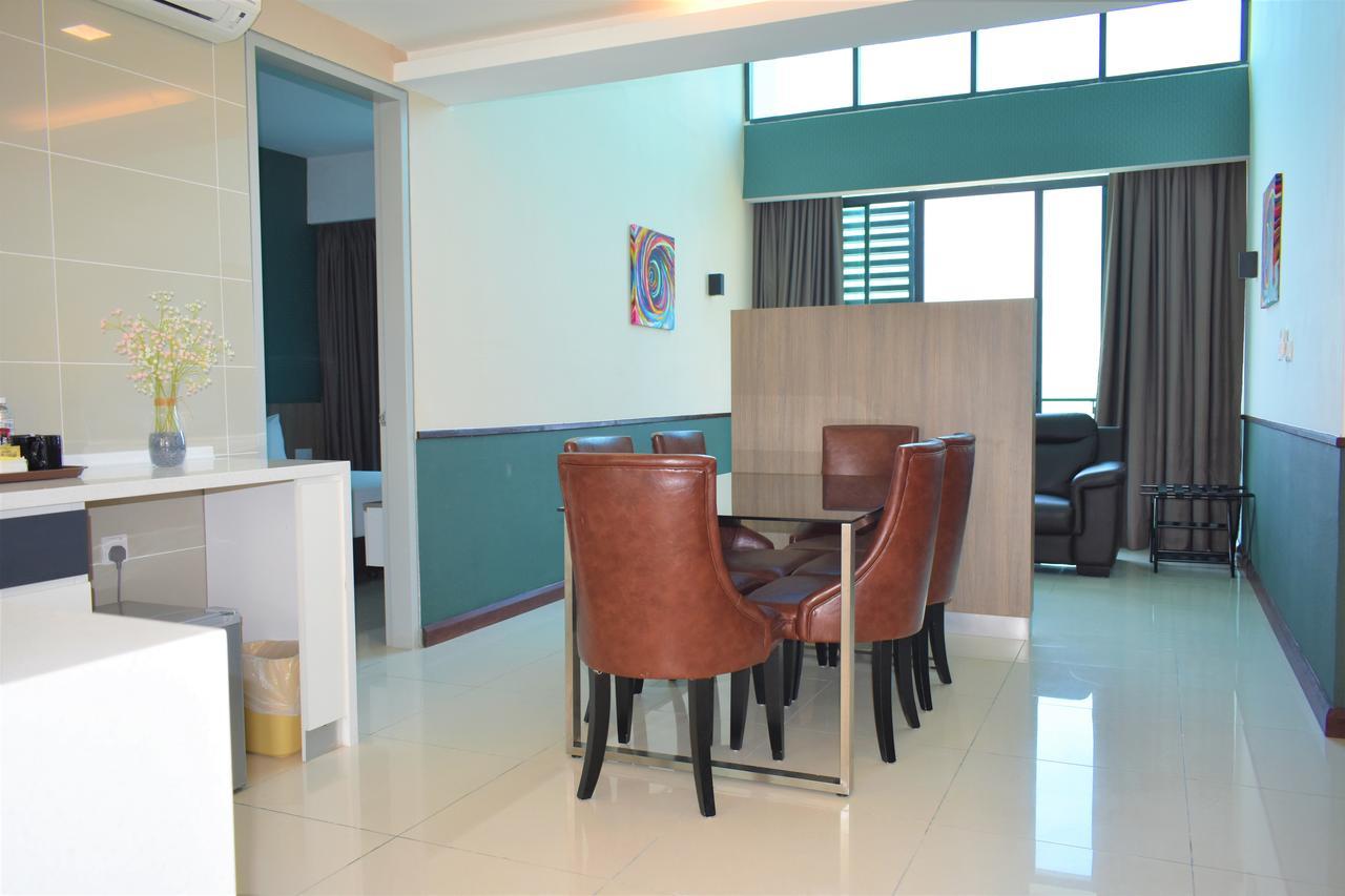 D'Wharf Hotel & Serviced Residence Port Dickson Exterior photo